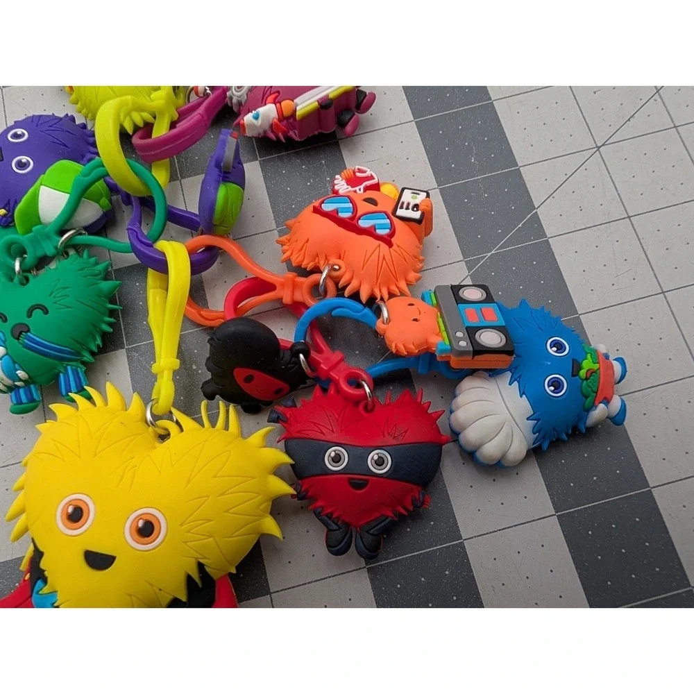 Kids Heart Challenge Character Keychain Charms Clip On lot
